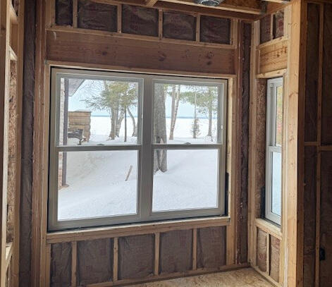 Lower lever lake side window